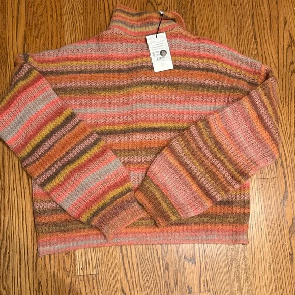 Something Navy sweater - Picture 7 of 8